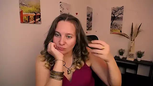 Girls: try live performances with matured performers, from dancing to quirks, in a variety of beautiful sex cams.