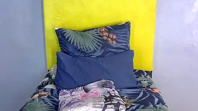 DARKQUEEN_xXx from StripChat is Freechat