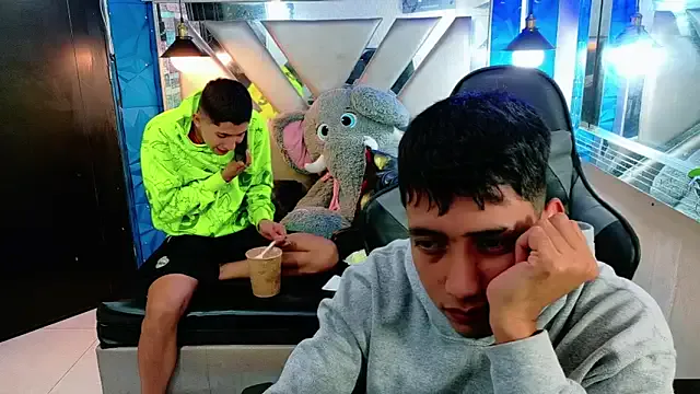 darwinandbrayann from StripChat is Freechat