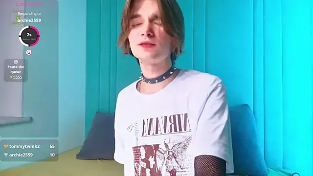 DavidLeatherhofff from StripChat is Freechat