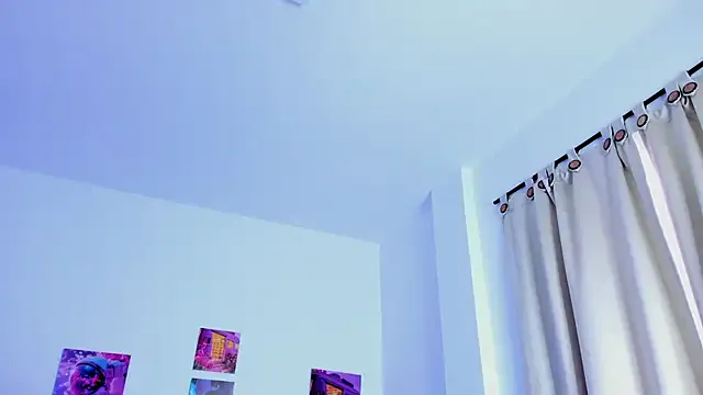 debbie_hans from StripChat is Freechat