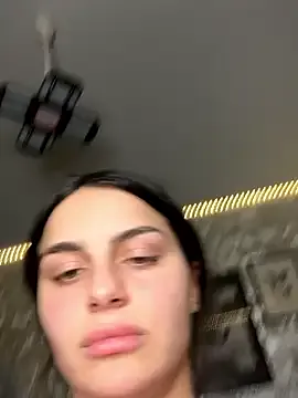 DeineJulia from StripChat is Freechat