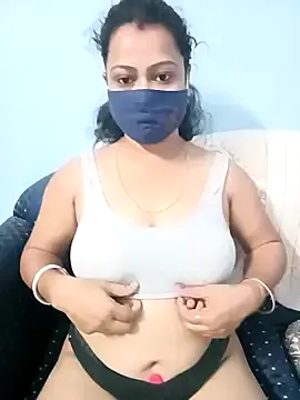 Deliciouskimi from StripChat is Freechat