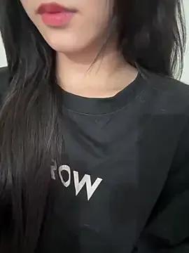 Desi_sara from StripChat is Freechat