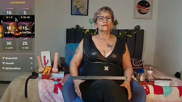 Girls: try live performances with matured performers, from dancing to quirks, in a variety of beautiful sex cams.