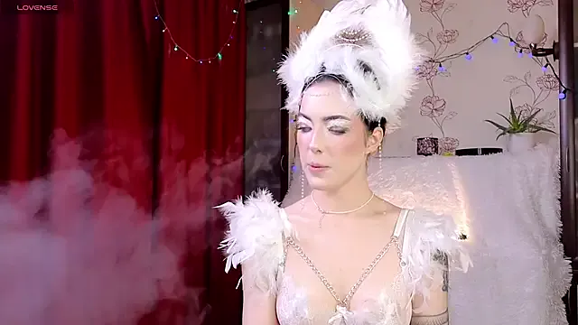 di_moon from StripChat is Freechat