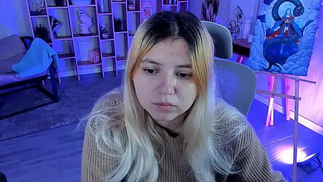 DiaAngell from StripChat