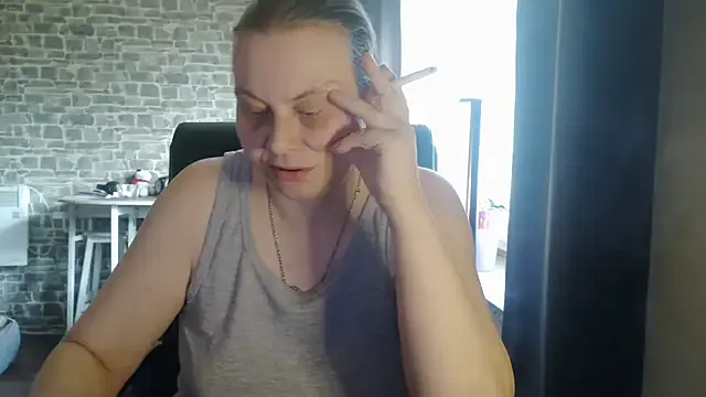Diamond_Bite from StripChat is Freechat