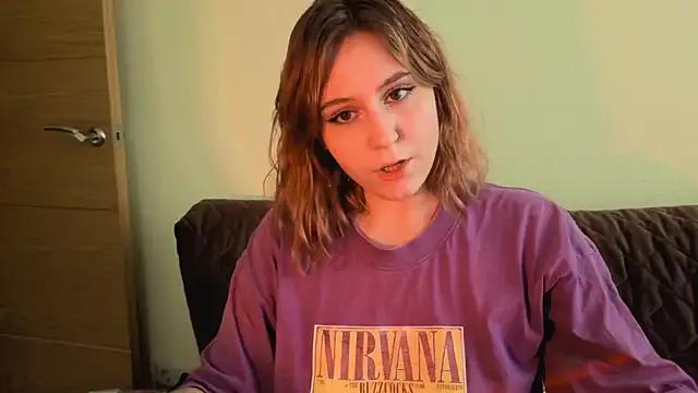 Diana_Flower from StripChat is Freechat