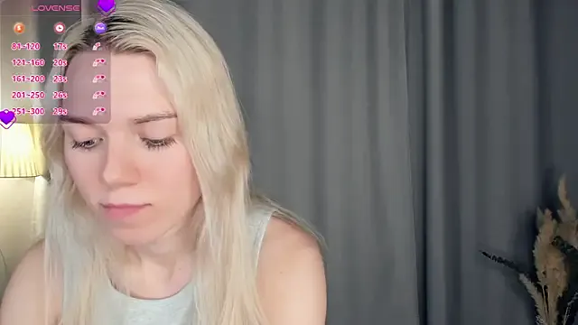 DianeHonnette from StripChat is Freechat