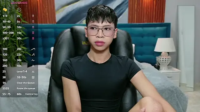 Girls: try live performances with matured performers, from dancing to quirks, in a variety of beautiful sex cams.