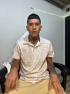 dilan_abraham12 from StripChat is Freechat