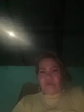 dirty-mother34 from StripChat is Freechat