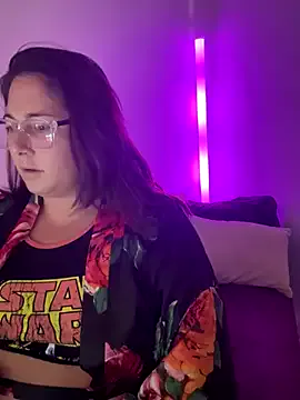 Dixie_the_Gypsy from StripChat is Freechat