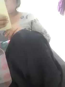 Diya-Sharmaa from StripChat is Freechat