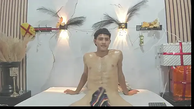 Doland_Mio from StripChat is Freechat