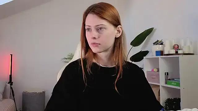 doll_lesli from StripChat