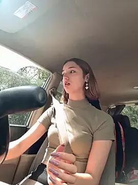 DollyTall from StripChat