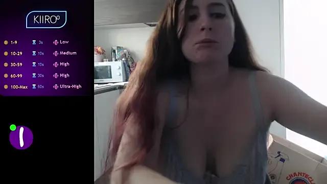 Dominahot4you from StripChat is Freechat