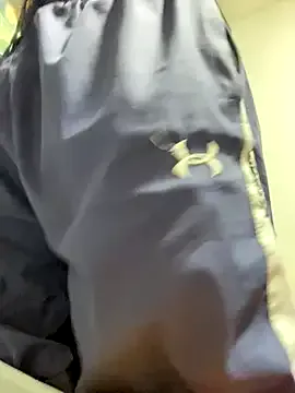 Dominant-hot11 from StripChat is Freechat