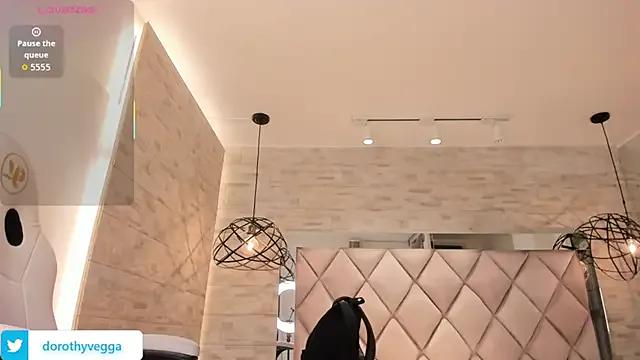 dorothy_vegga from StripChat