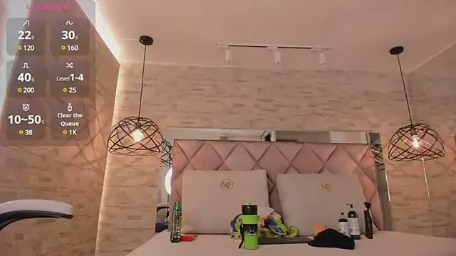 dorothy_vegga from StripChat