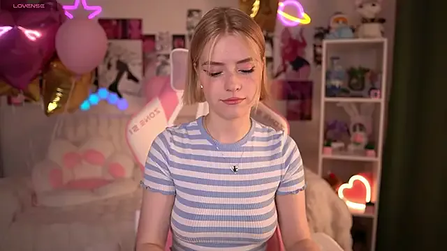 Dragonwind from StripChat