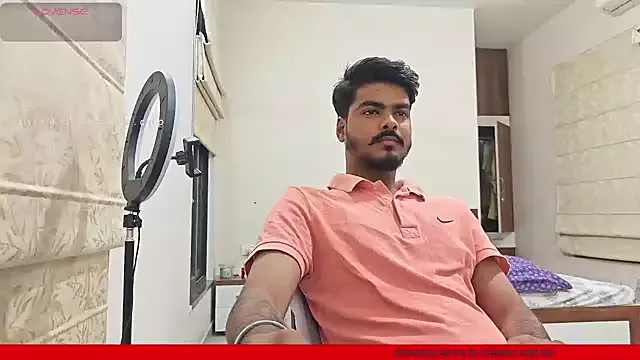 Dreamboy867 from StripChat is Freechat