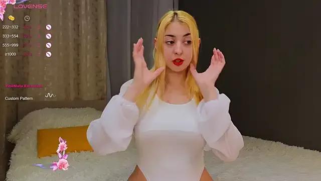 Girls: try live performances with matured performers, from dancing to quirks, in a variety of beautiful sex cams.