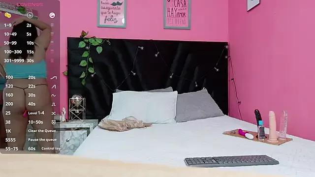 Girls: try live performances with matured performers, from dancing to quirks, in a variety of beautiful sex cams.