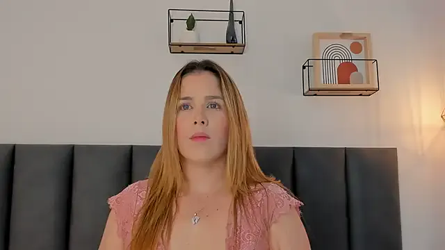 dulce_mmg from StripChat is Freechat