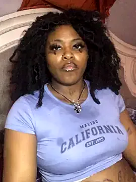 Dusaa_ from StripChat is Freechat