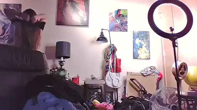 eatmeplease44 from StripChat is Freechat