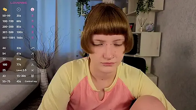 EchoBloom from StripChat is Freechat