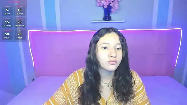 Girls: try live performances with matured performers, from dancing to quirks, in a variety of beautiful sex cams.