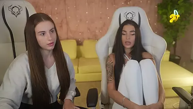 Girls: try live performances with matured performers, from dancing to quirks, in a variety of beautiful sex cams.