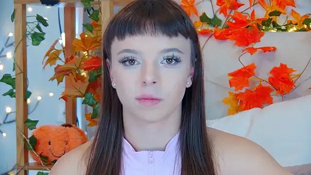 ElisabethDavis from StripChat is Freechat