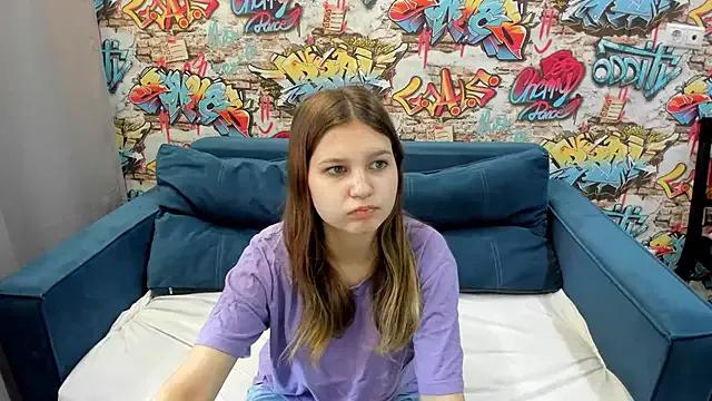 Elle_Ellise from StripChat