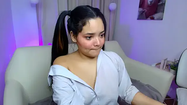 elli_snow1 from StripChat is Freechat