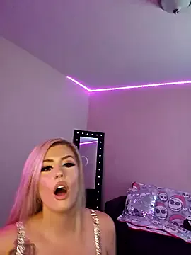 Girls: try live performances with matured performers, from dancing to quirks, in a variety of beautiful sex cams.