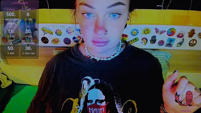 Girls: try live performances with matured performers, from dancing to quirks, in a variety of beautiful sex cams.