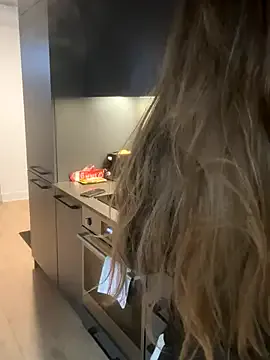 elliepixie from StripChat is Freechat