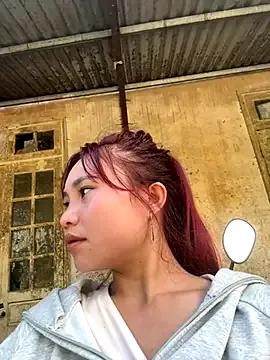 EllyBaby20 from StripChat is Freechat