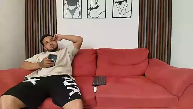 Girls: try live performances with matured performers, from dancing to quirks, in a variety of beautiful sex cams.