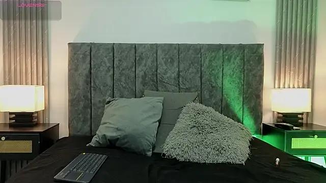 Ema_Stone65 from StripChat is Freechat