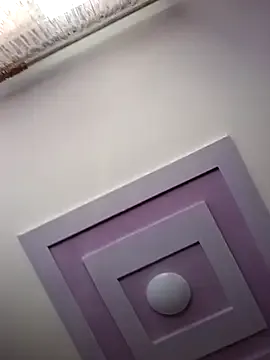 Emeli32-22 from StripChat is Freechat