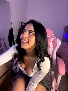 Girls: try live performances with matured performers, from dancing to quirks, in a variety of beautiful sex cams.