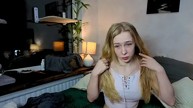 Girls: try live performances with matured performers, from dancing to quirks, in a variety of beautiful sex cams.