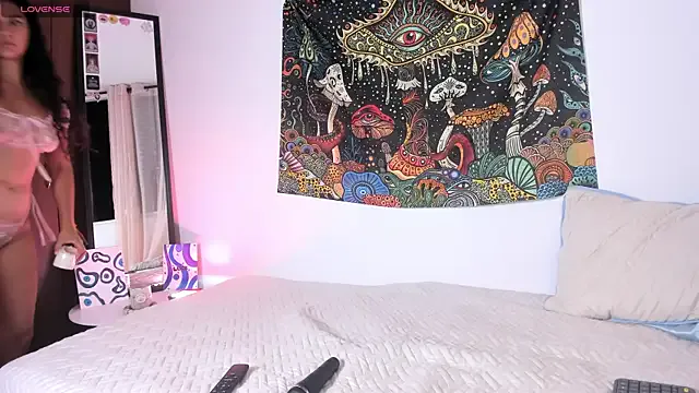 Girls: try live performances with matured performers, from dancing to quirks, in a variety of beautiful sex cams.