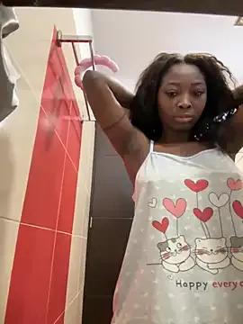 EmilyKisx from StripChat is Freechat